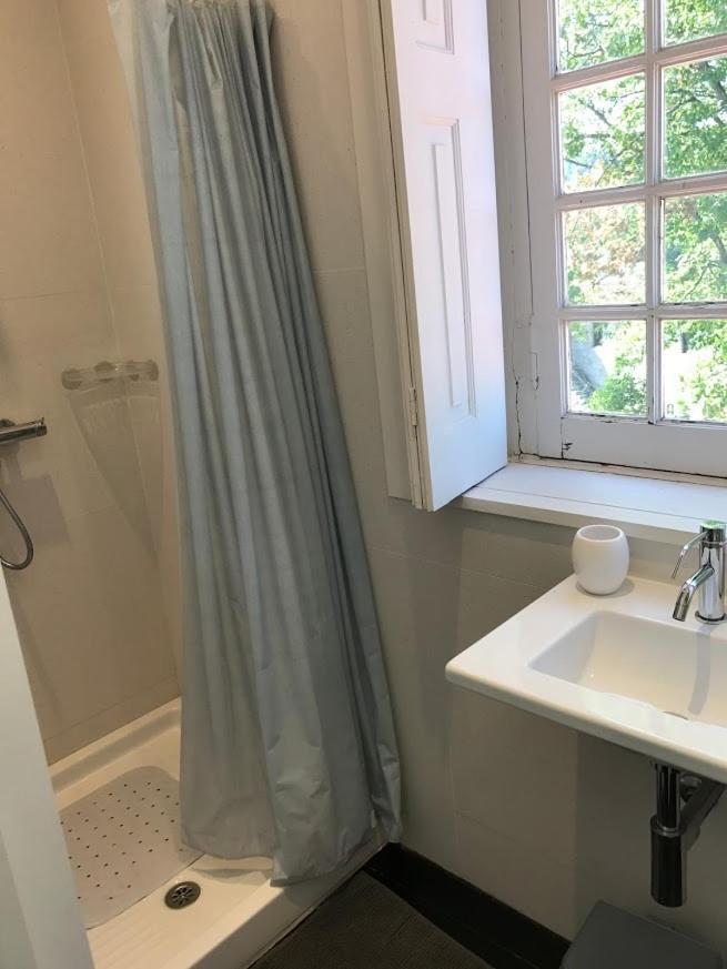 Camelia Rooms 吉马良斯 外观 照片